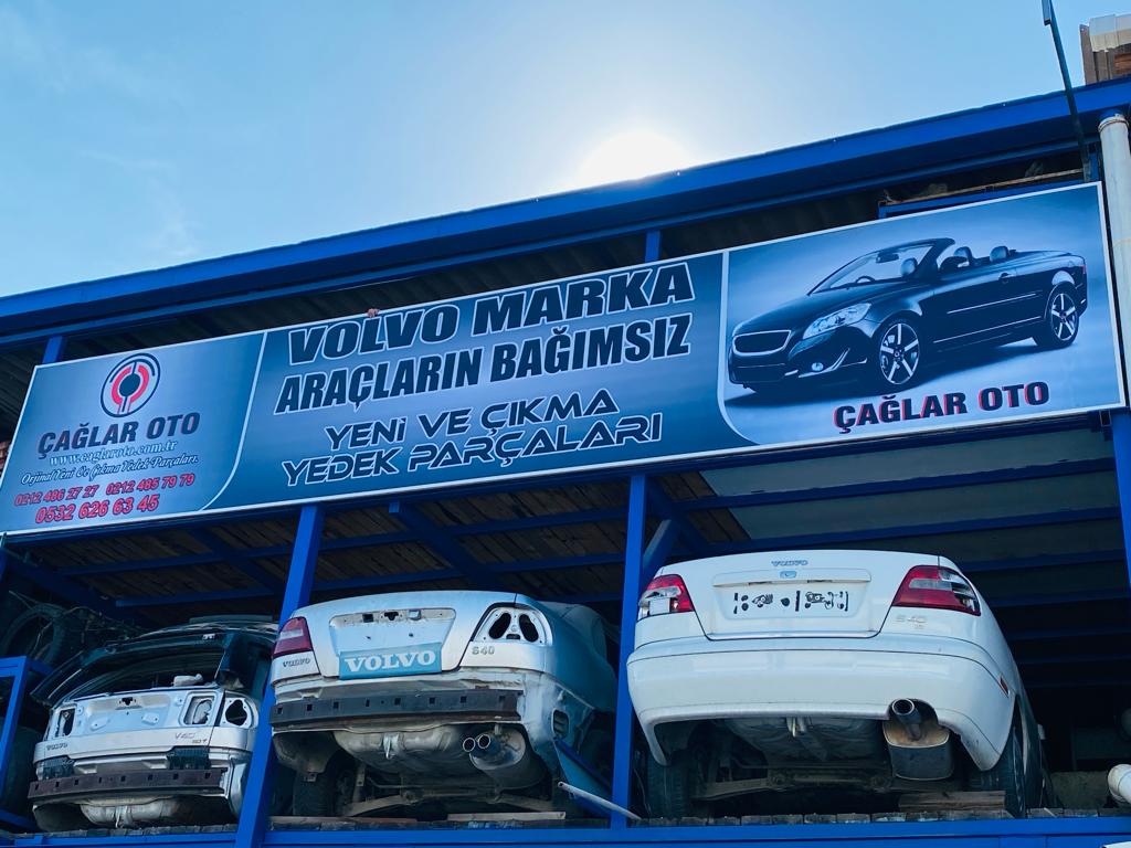 Çağlar Oto Mağaza İçi Görünüm - Volvo Yedek Parça Rafları